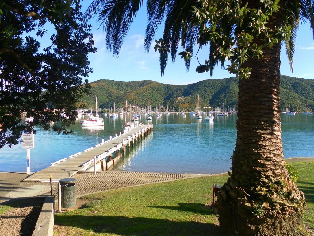 Beachside Sunnyvale Motel Picton Extérieur photo