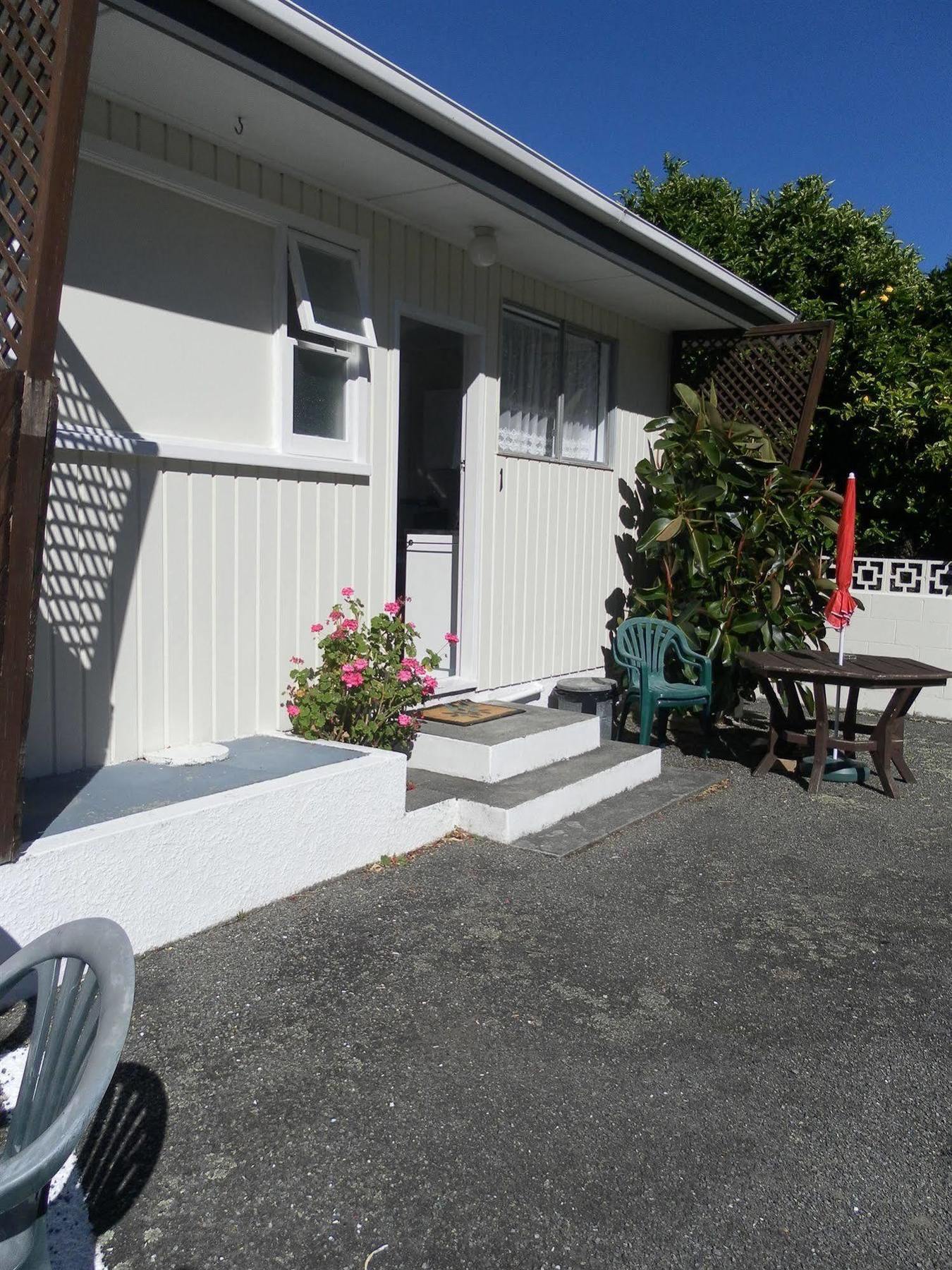 Beachside Sunnyvale Motel Picton Extérieur photo