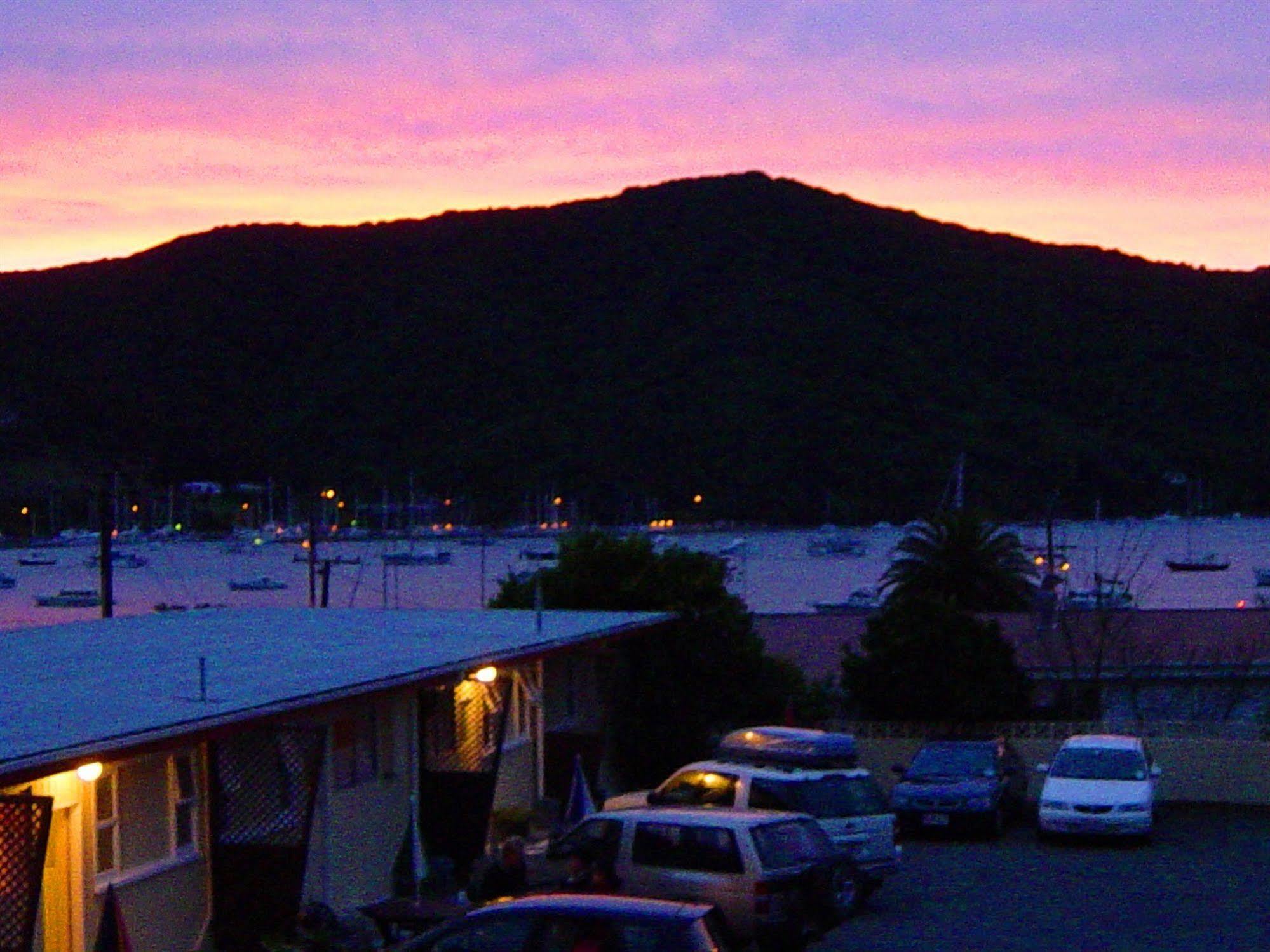 Beachside Sunnyvale Motel Picton Extérieur photo