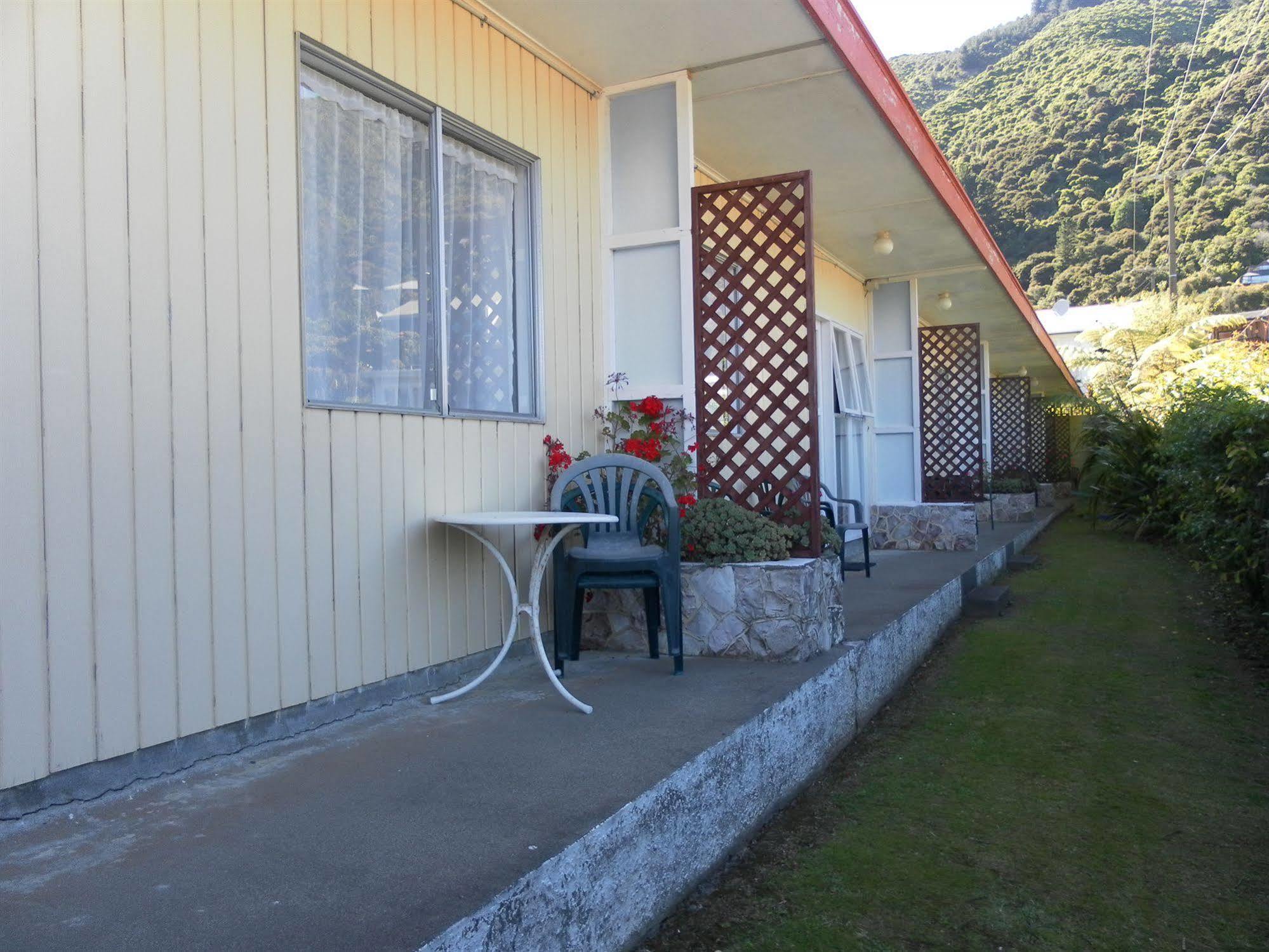 Beachside Sunnyvale Motel Picton Extérieur photo